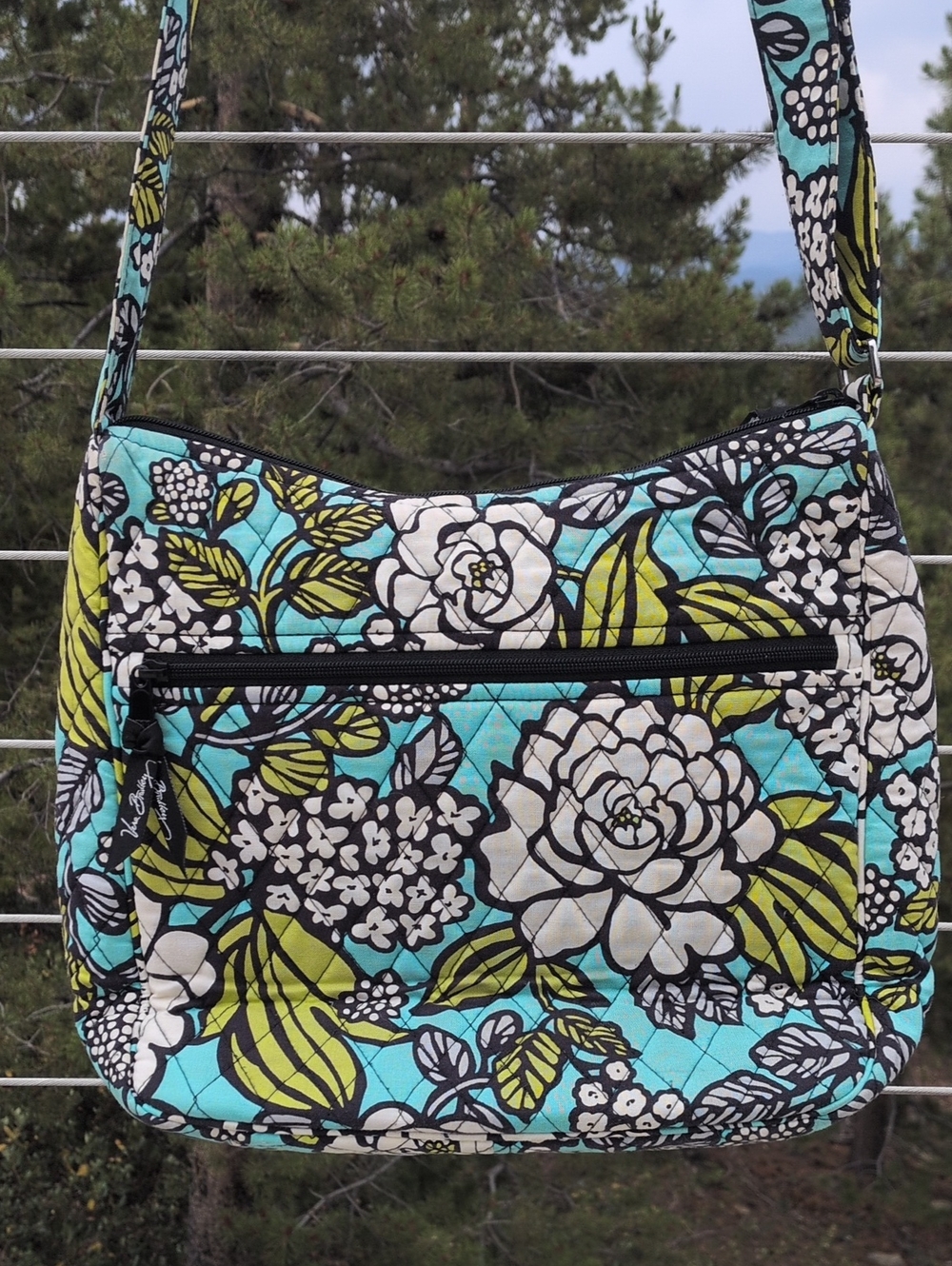 Vera Bradley - Crossbody - Island Blooms - Picture 3 of 7